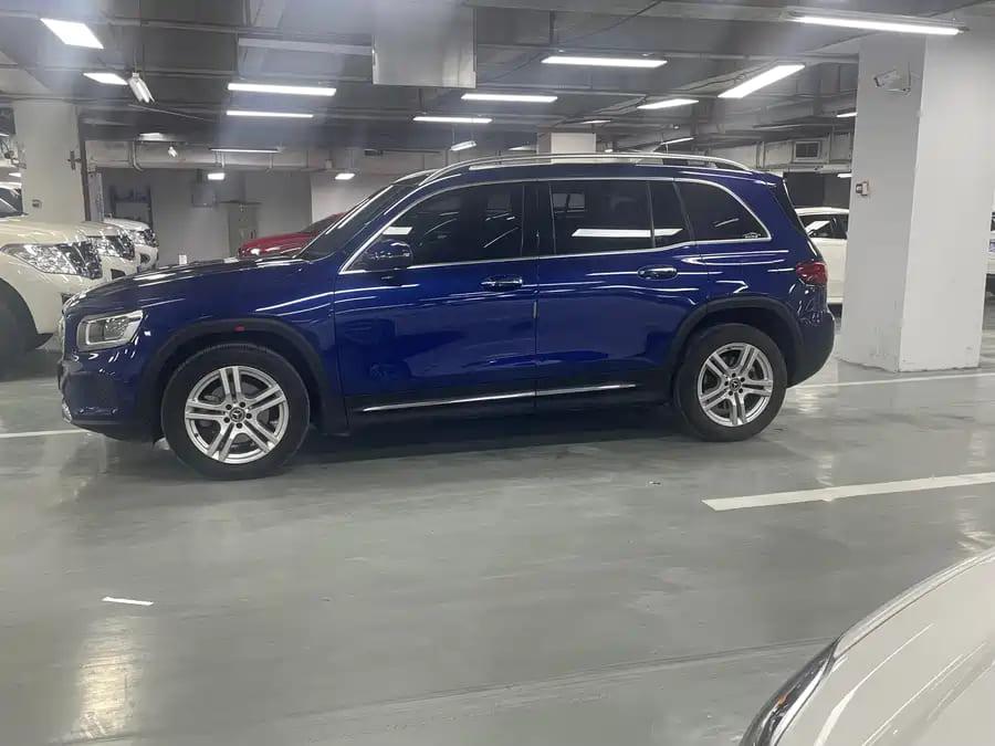 Mercedes-Benz GLB180, 2021