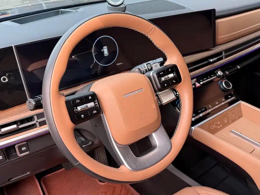 Hyundai Santa Fe, 2025