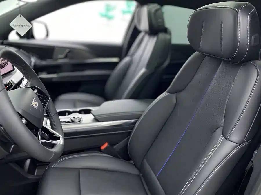 Cadillac XT5, 2024