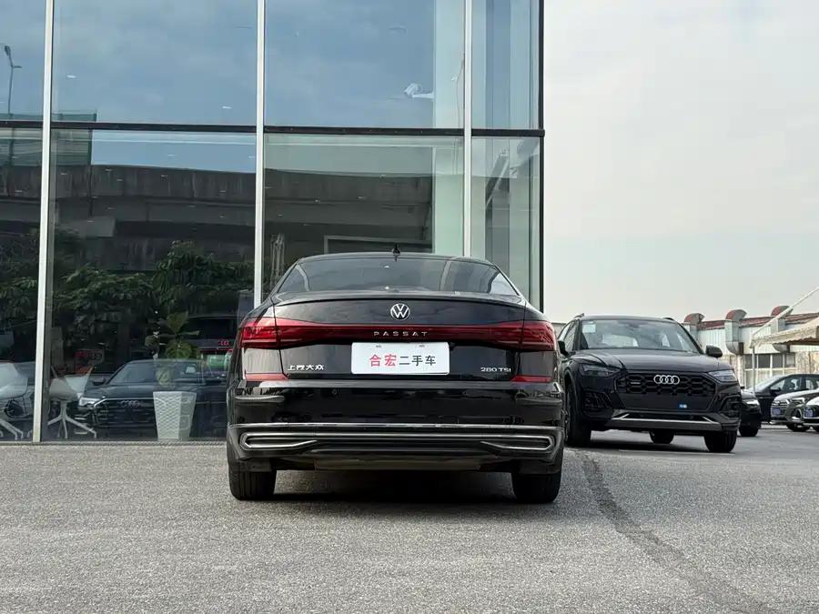 Volkswagen Passat, 2022