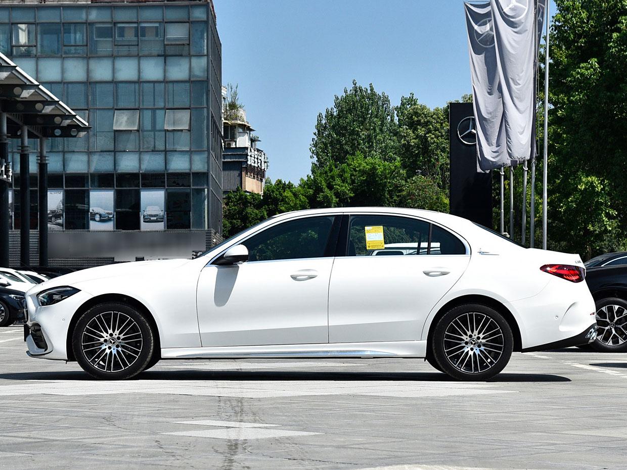 Mercedes-Benz C 200 L, 2024