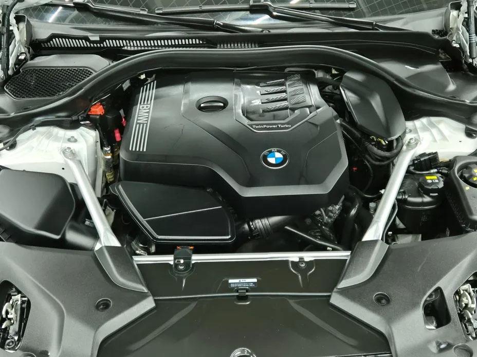 BMW 520i, 2022